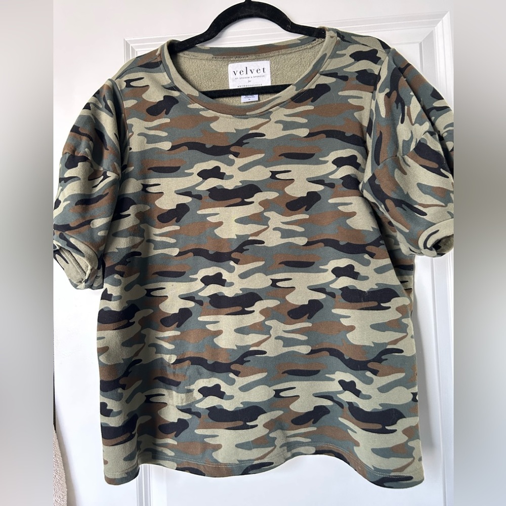 Anthropologie Sweatshirt soft tee with puff sleeve